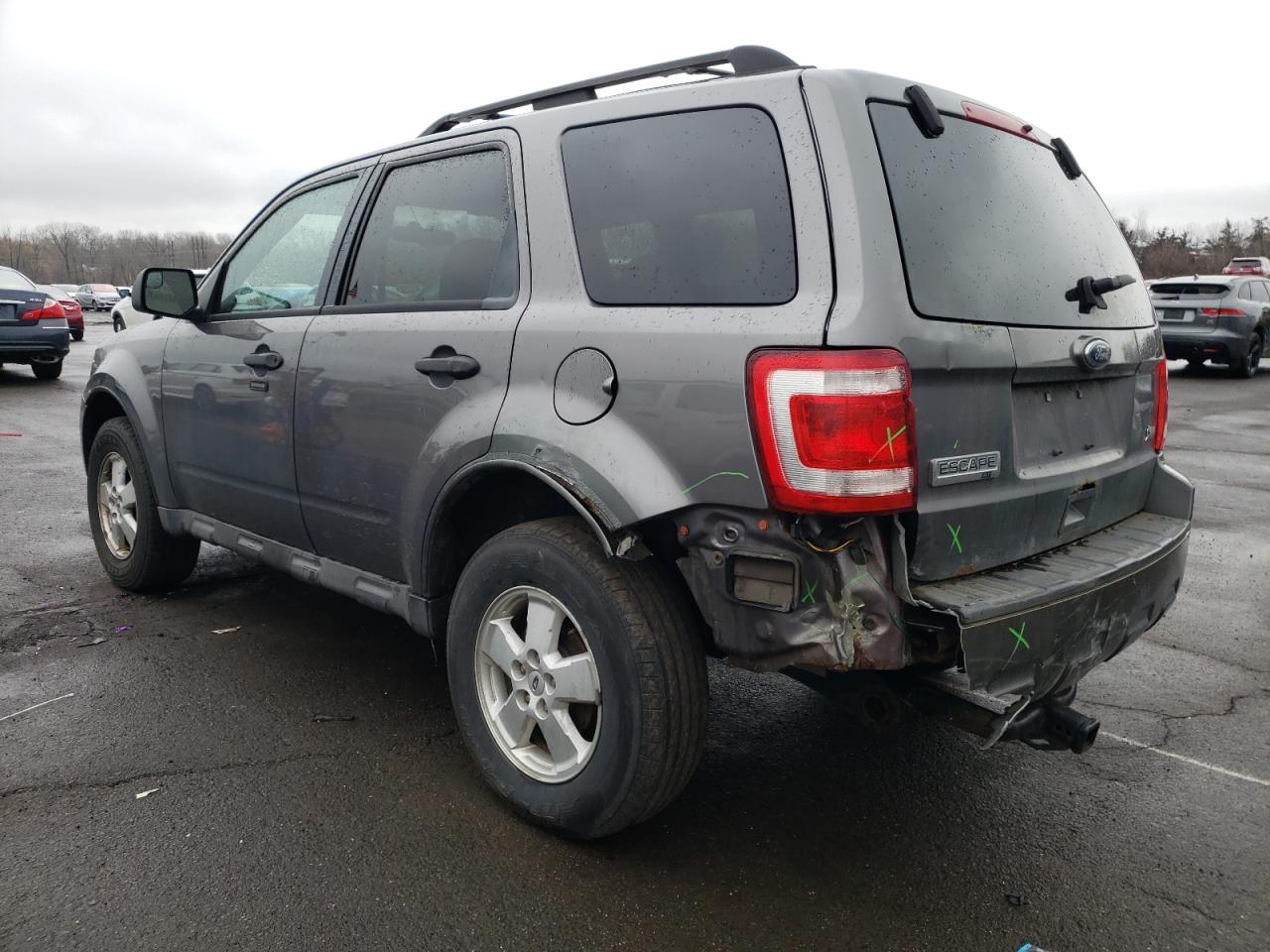 2010 Ford Escape - Image 2