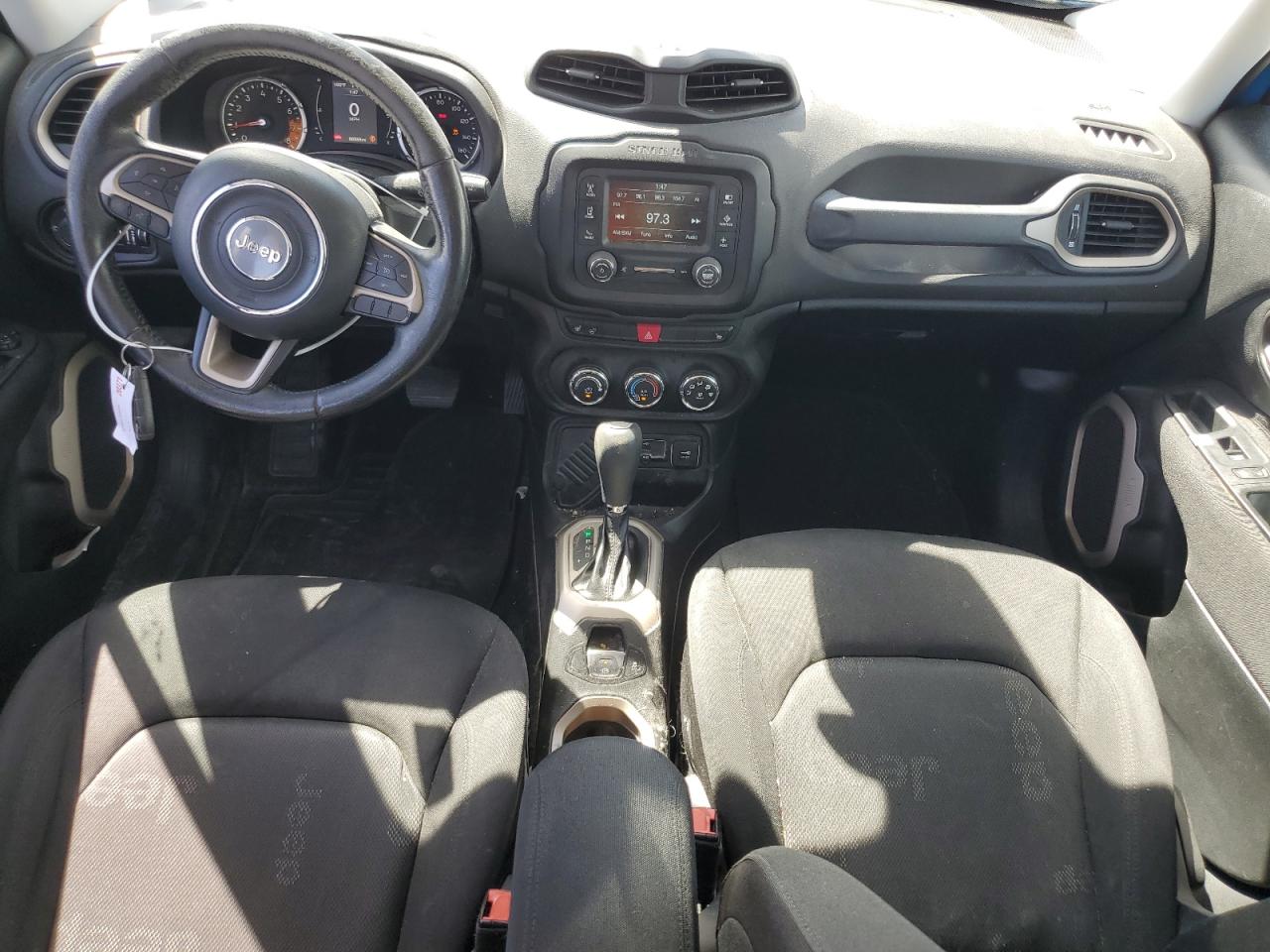 2015 Jeep Renegade - Image 8