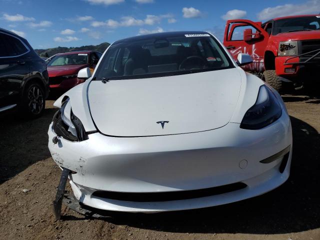 TESLA MODEL 3 2023 Білий
