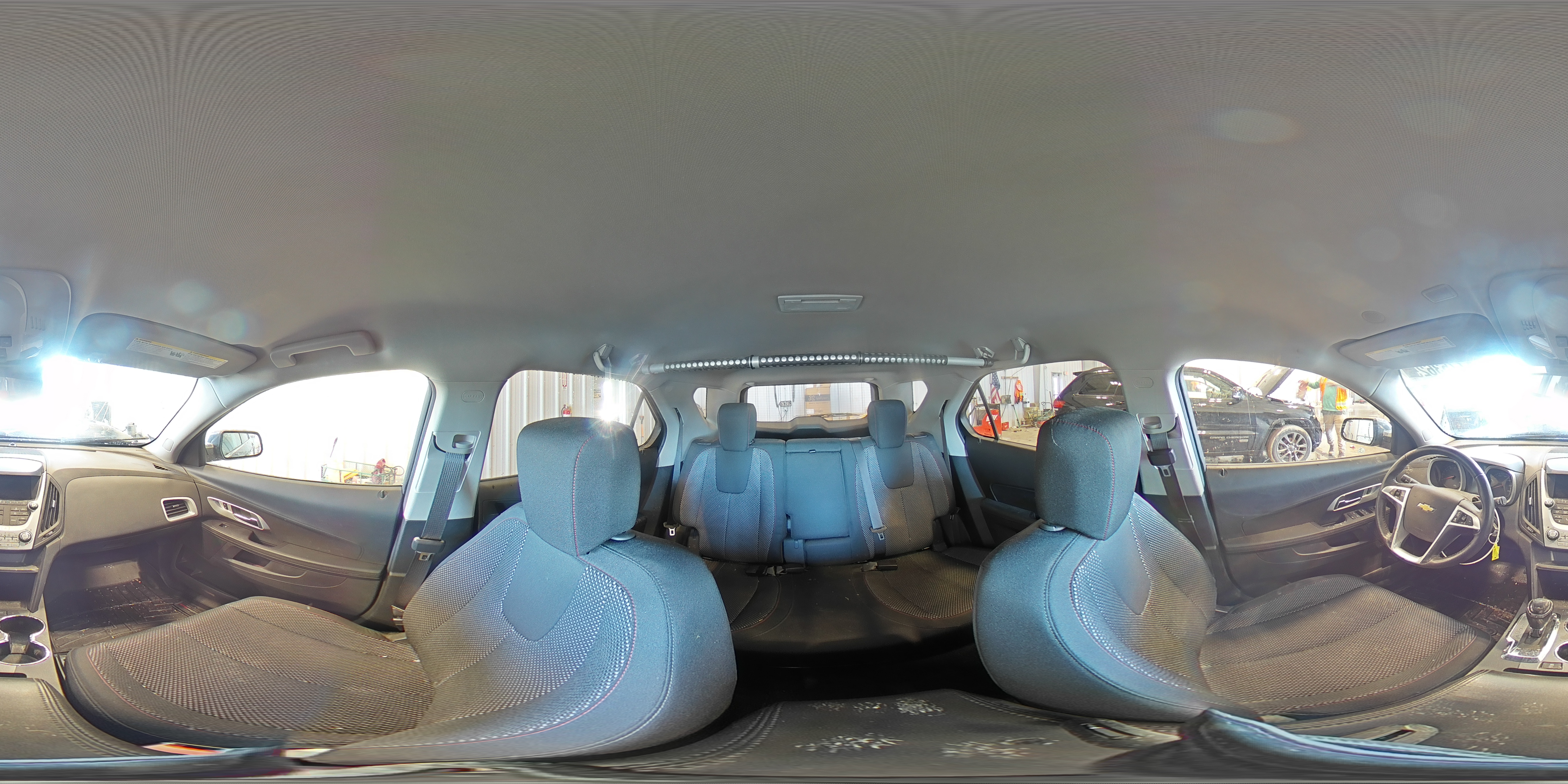 2017 Chevrolet Equinox - Image 15
