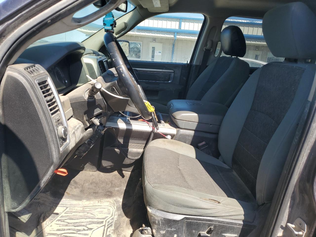 2014 RAM 1500 - Image 7