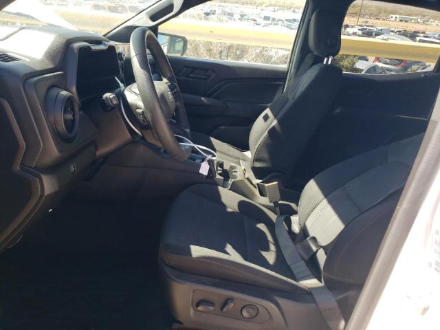  CHEVROLET COLORADO 2023 Белый