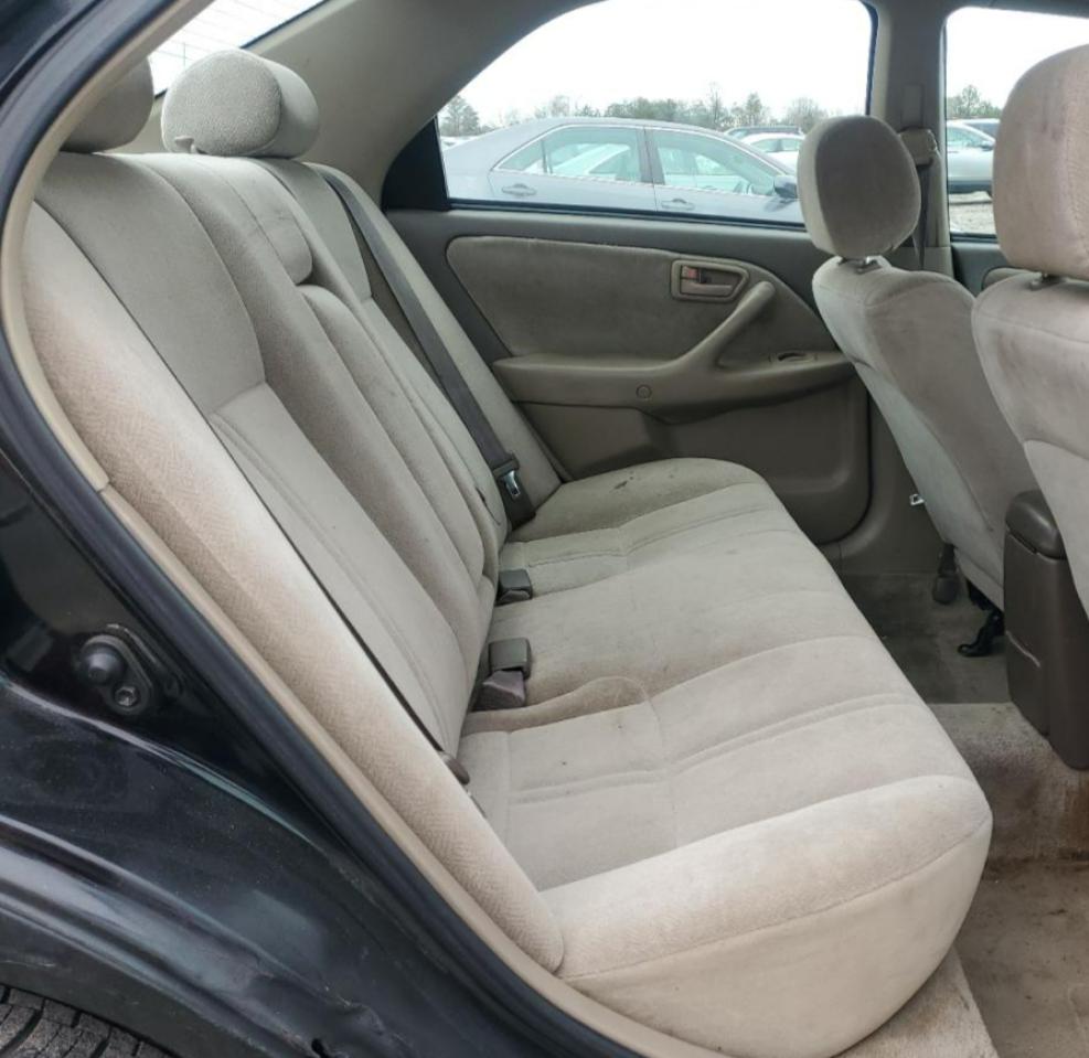 1999 Toyota Camry - Image 10