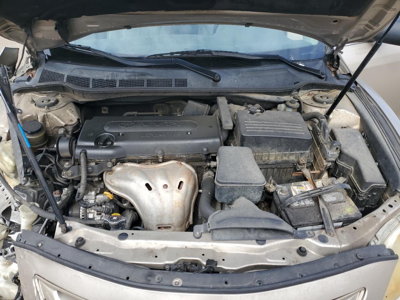 2009 Toyota Camry - Image 13