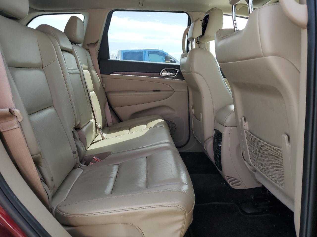 2018 Jeep Grand Cherokee - Image 10