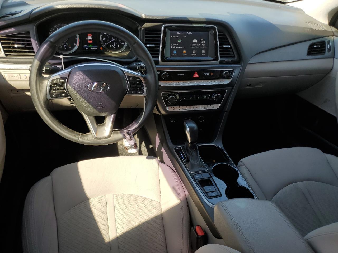 2018 Hyundai Sonata - Image 8