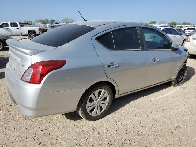  NISSAN VERSA 2019 Сріблястий