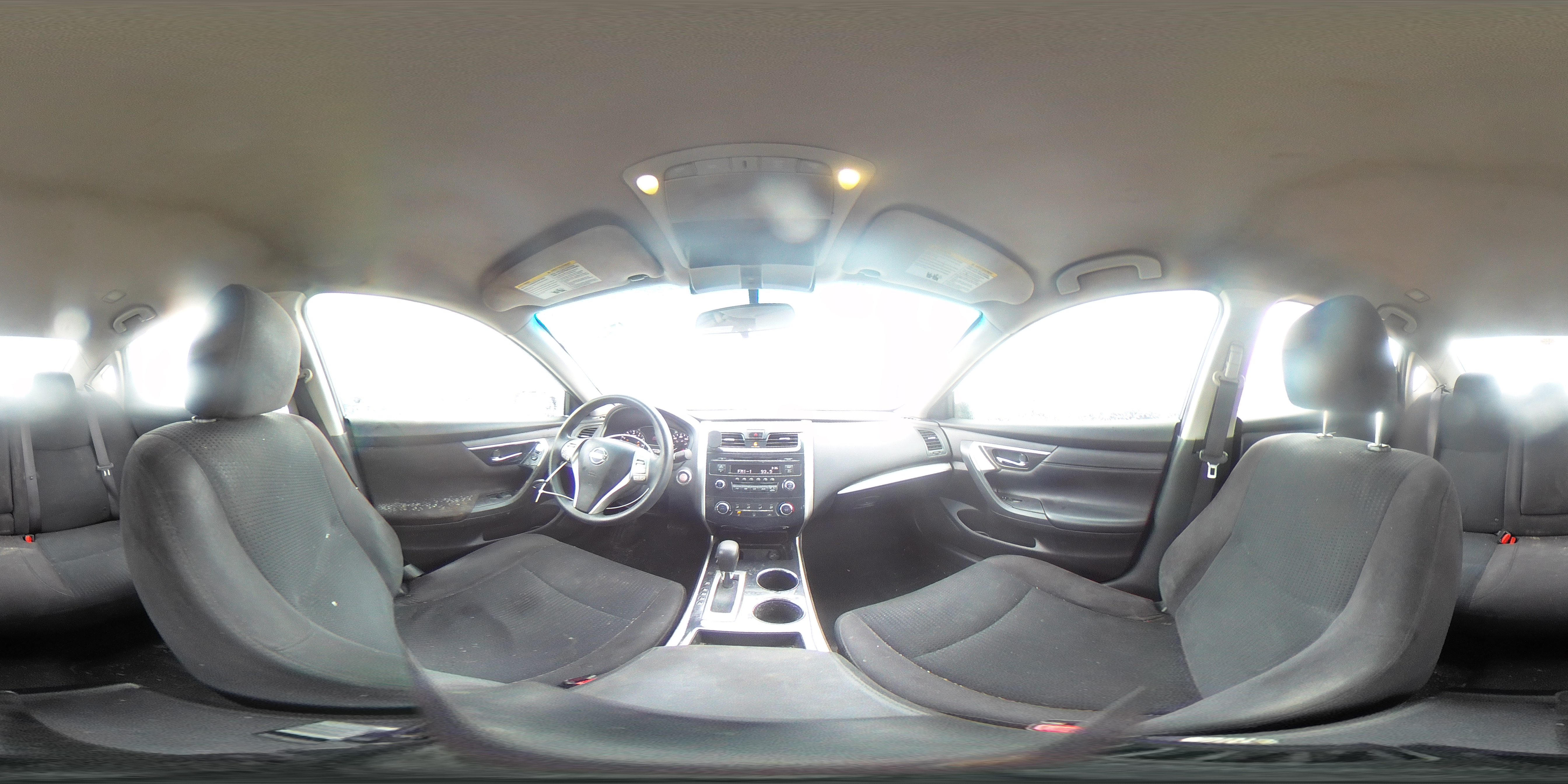 2014 Nissan Altima - Image 13
