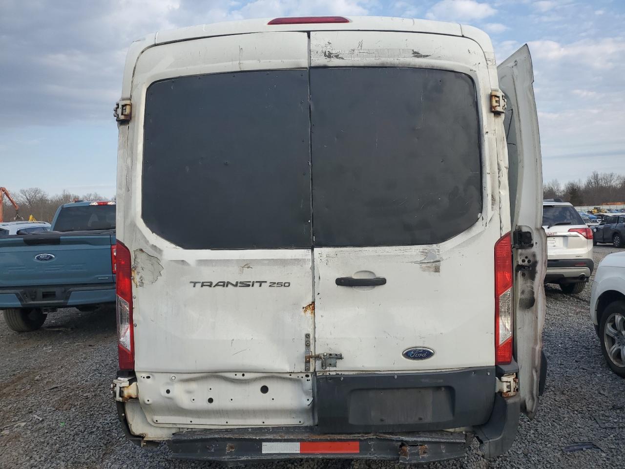 2015 Ford Transit - Image 10