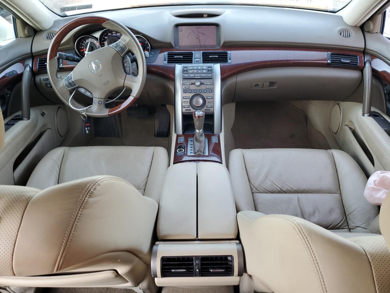 2010 Acura RL - Image 8