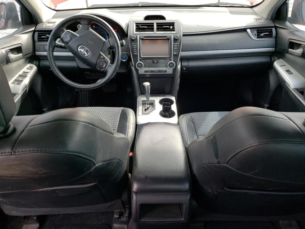 2014 Toyota Camry - Image 8