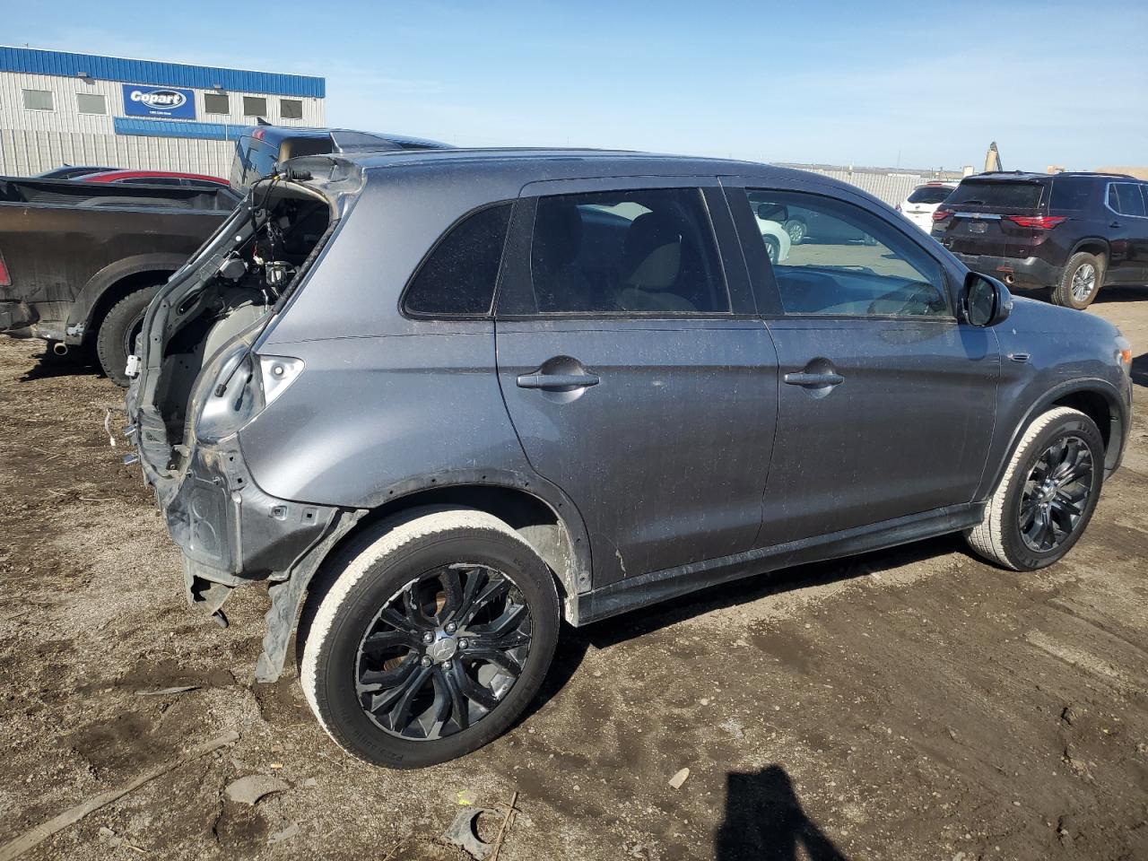 2019 Mitsubishi Outlander - Image 3