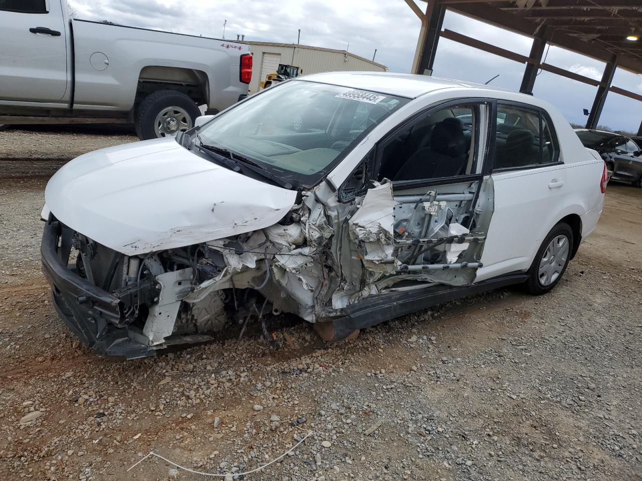 2011 Nissan Versa S للبيع في Tanner، AL - Side