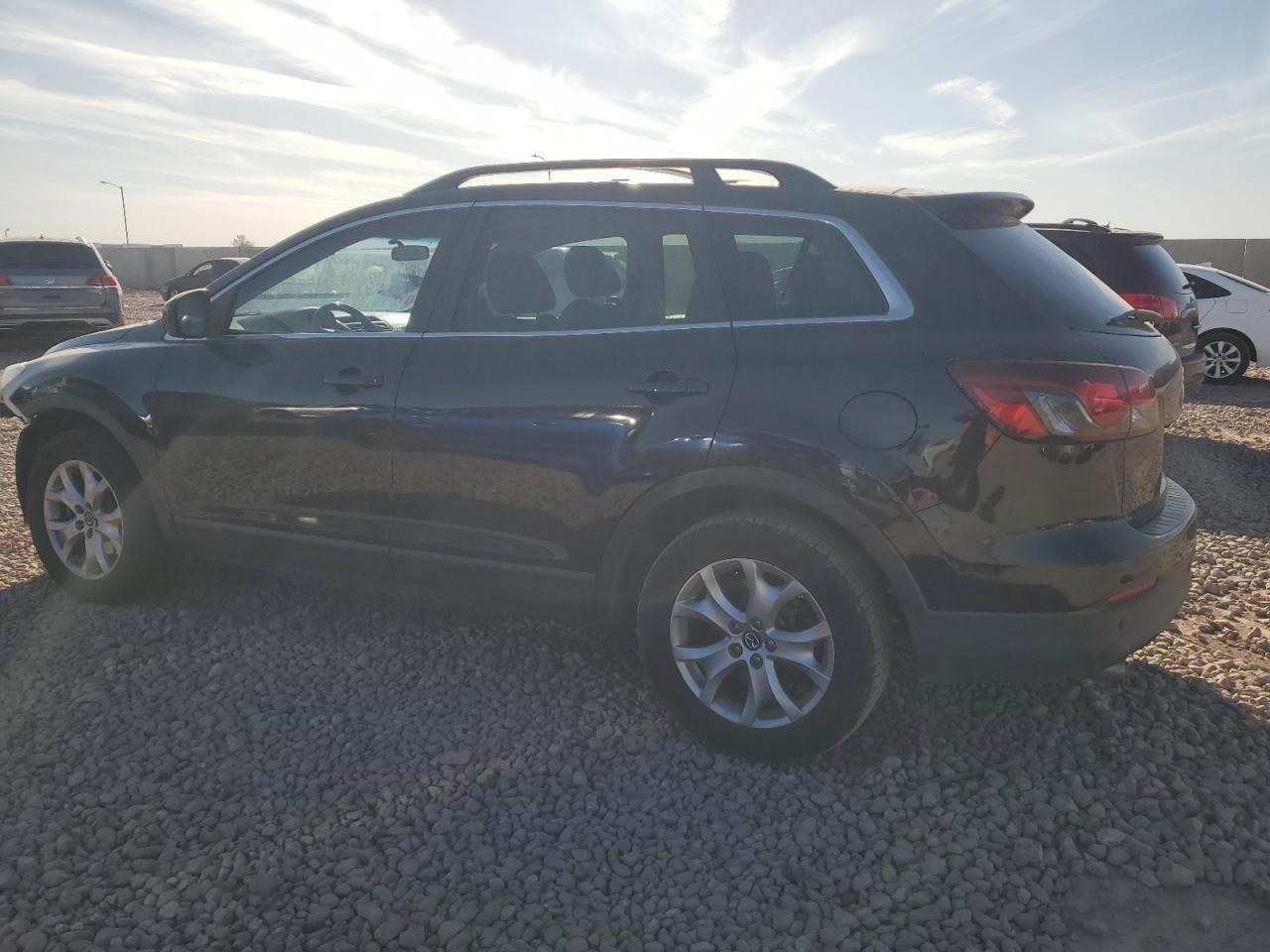 2015 Mazda CX-9 - Image 2
