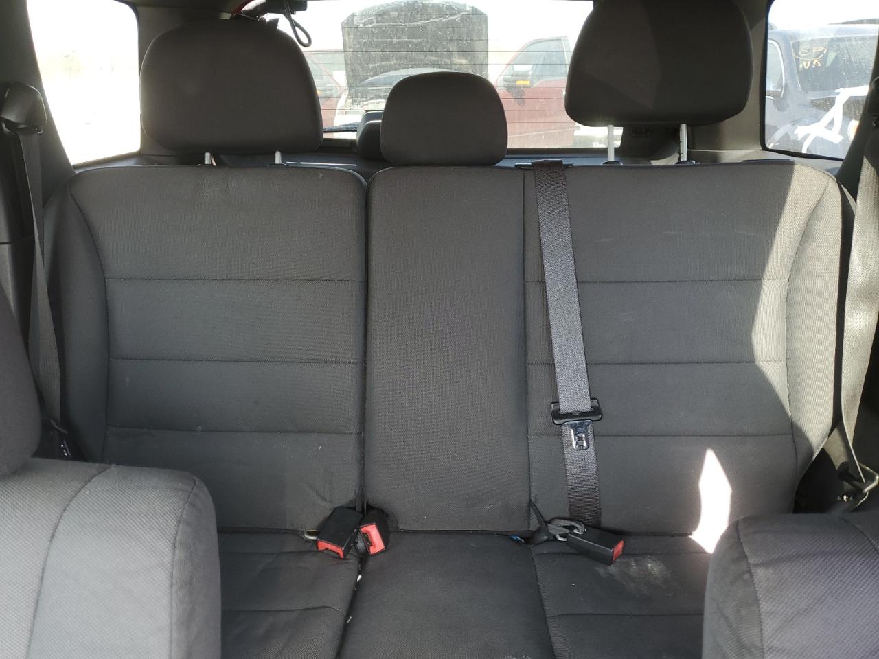2011 Ford Escape - Image 10