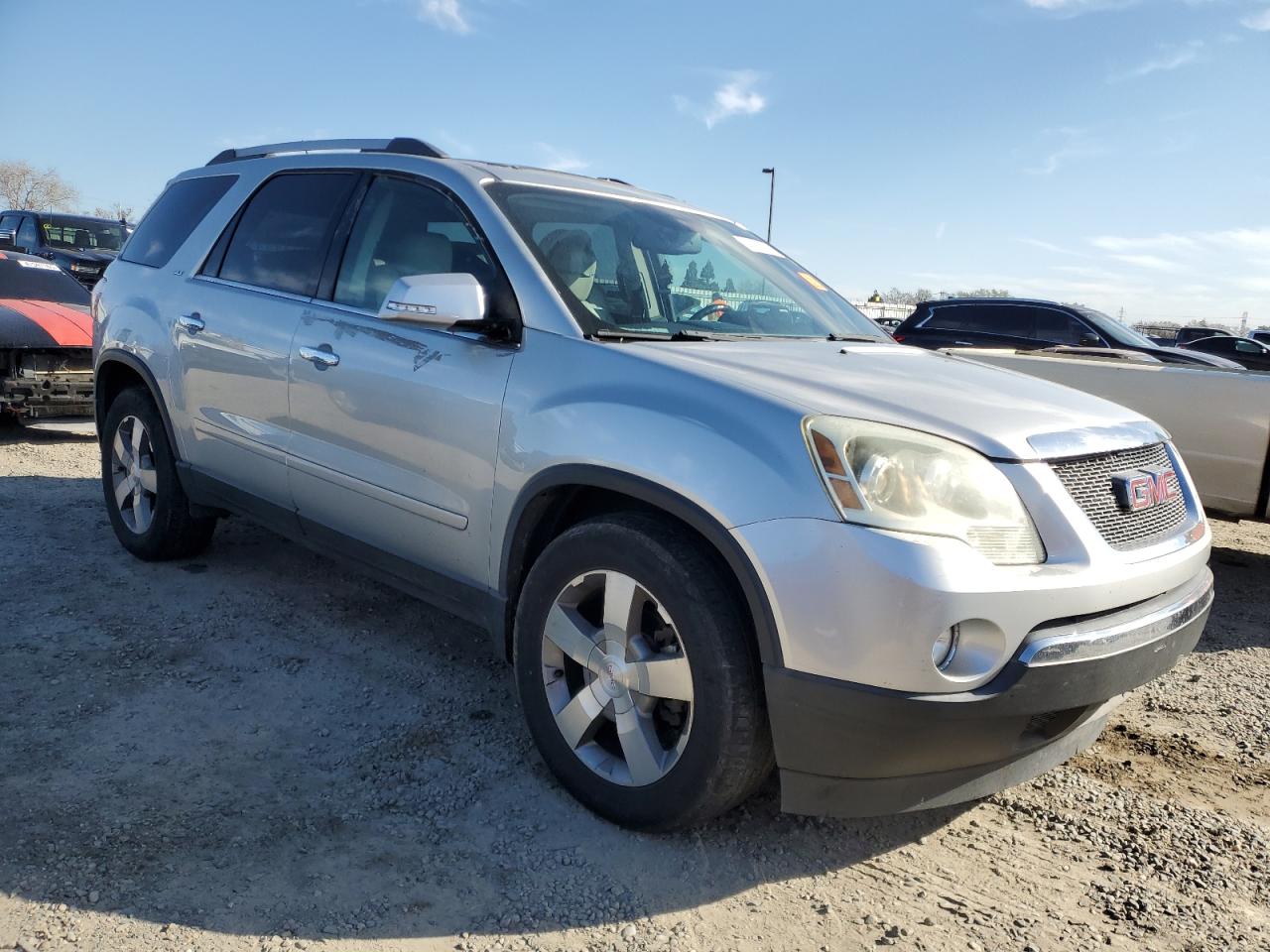 2011 GMC Acadia - Image 4