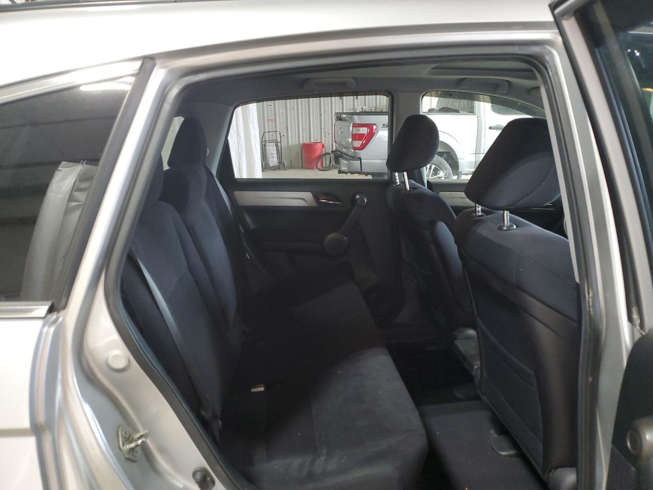 2010 Honda CR-V - Image 11