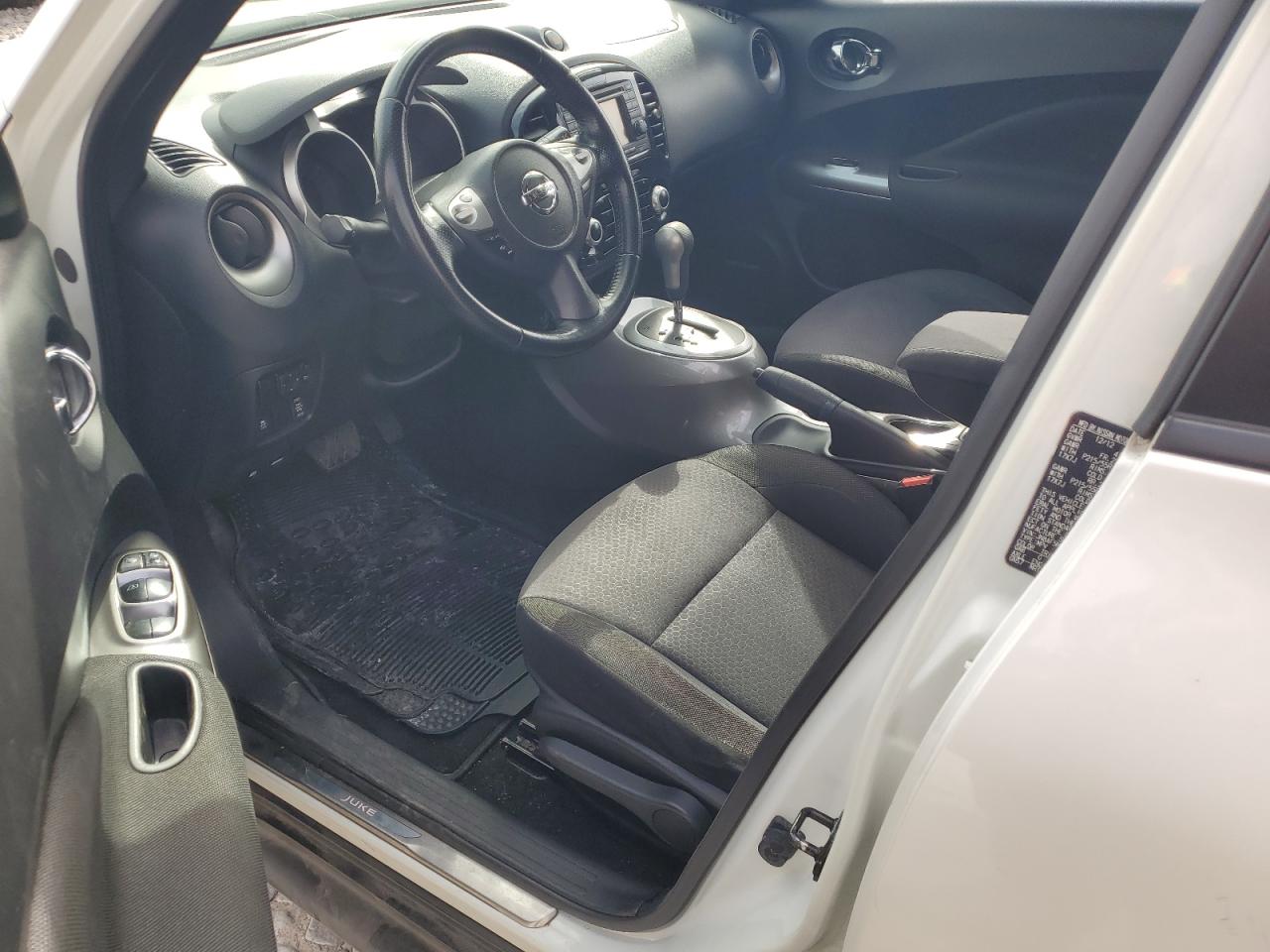 2013 Nissan Juke - Image 8