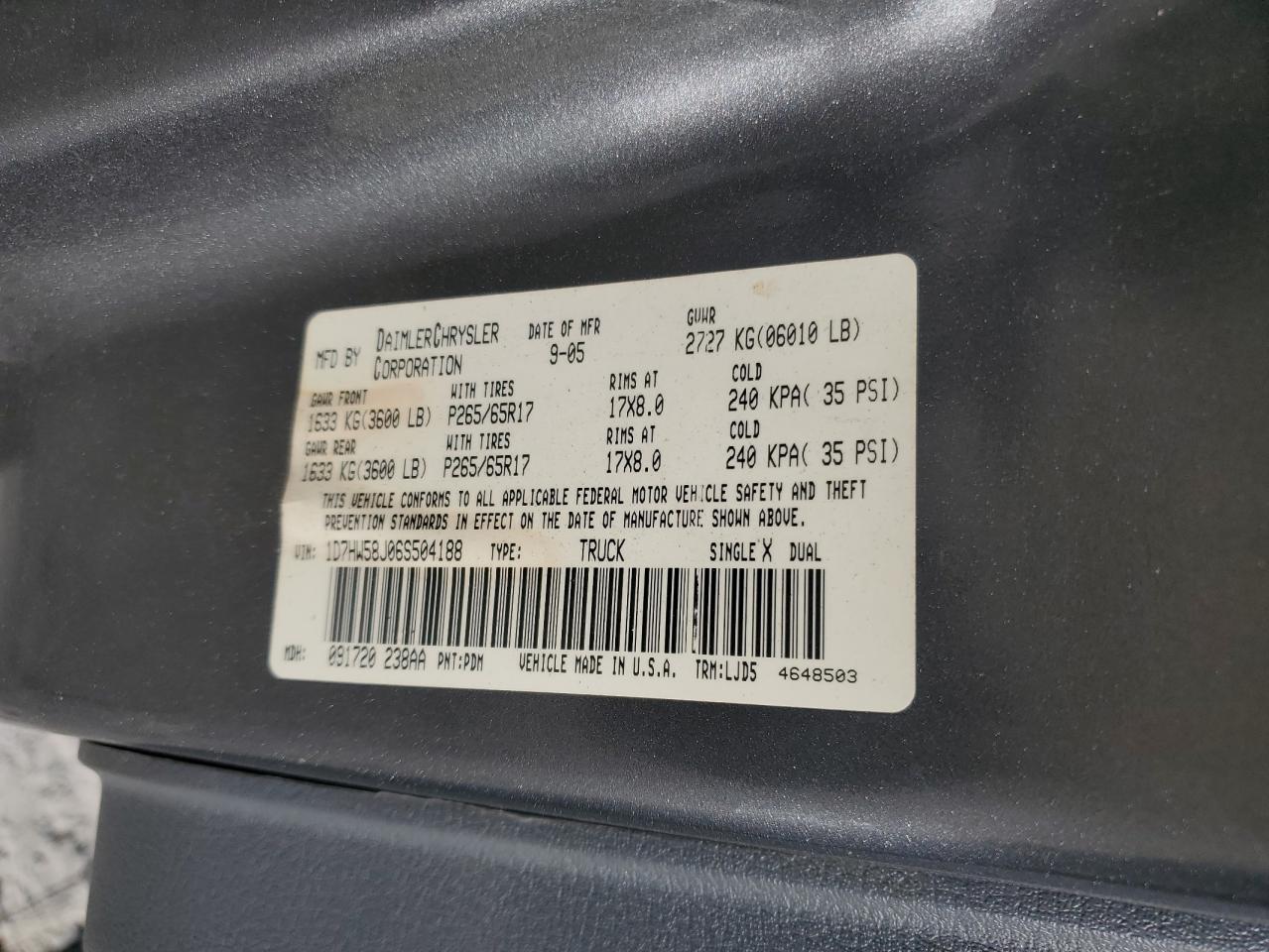 2006 Dodge Dakota - Image 12