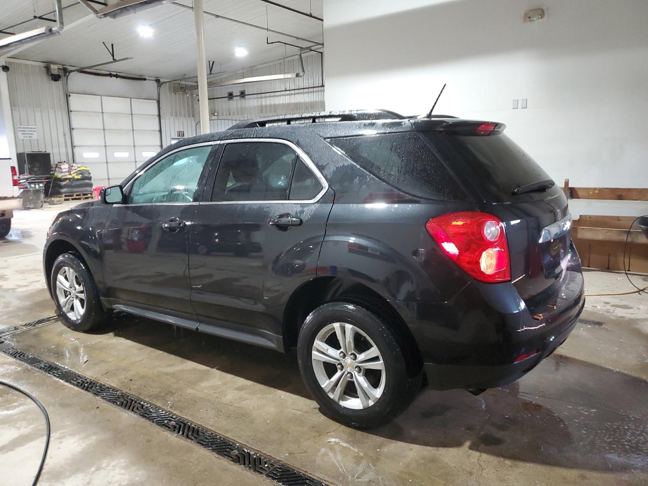 2014 Chevrolet Equinox - Image 2