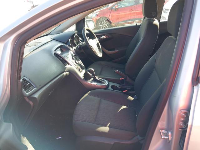 2013 VAUXHALL ASTRA EXCL