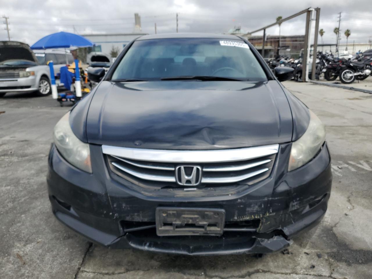 2011 Honda Accord - Image 5