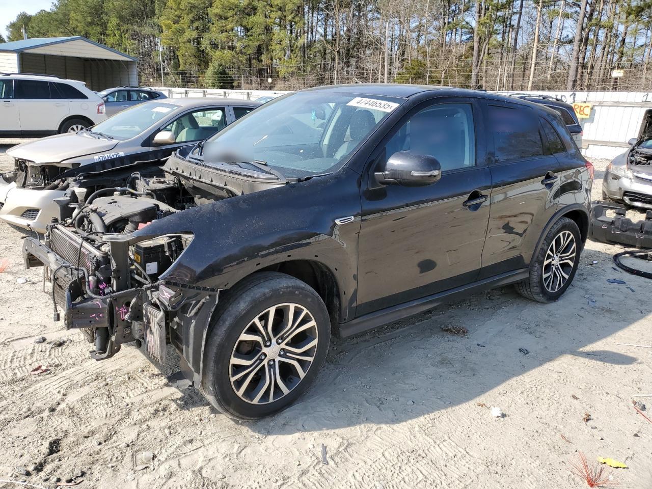 2018 Mitsubishi Outlander - Image 1