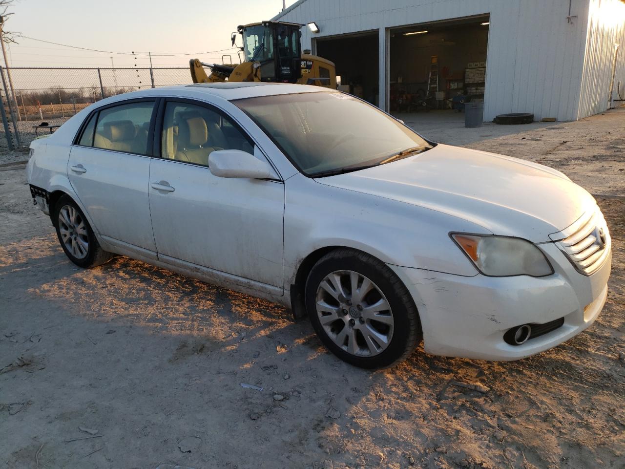 2009 Toyota Avalon - Image 4