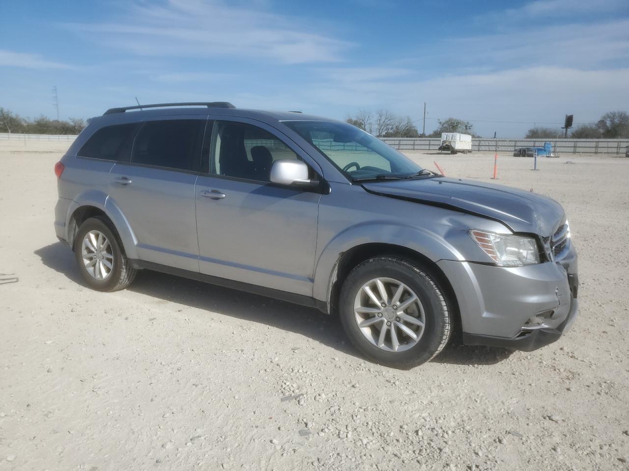 2017 Dodge Journey - Image 4