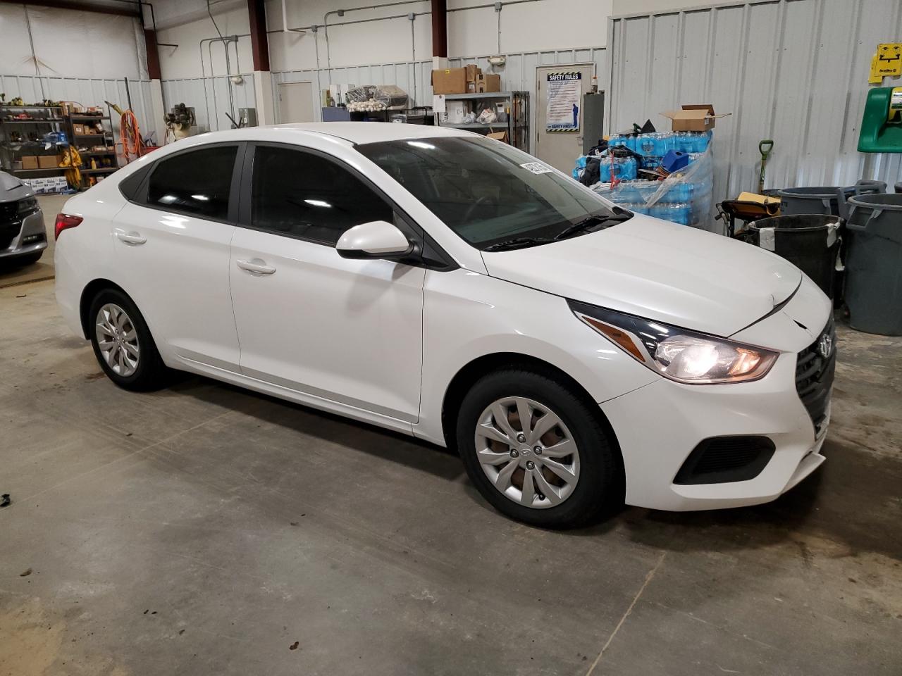 2018 Hyundai Accent - Image 4