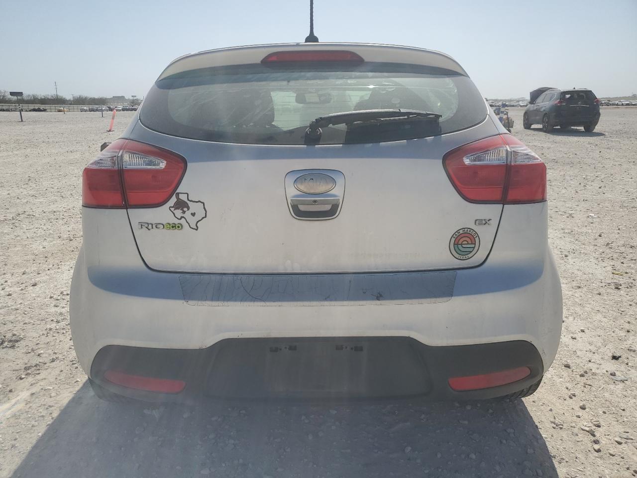 2014 Kia Rio - Image 6