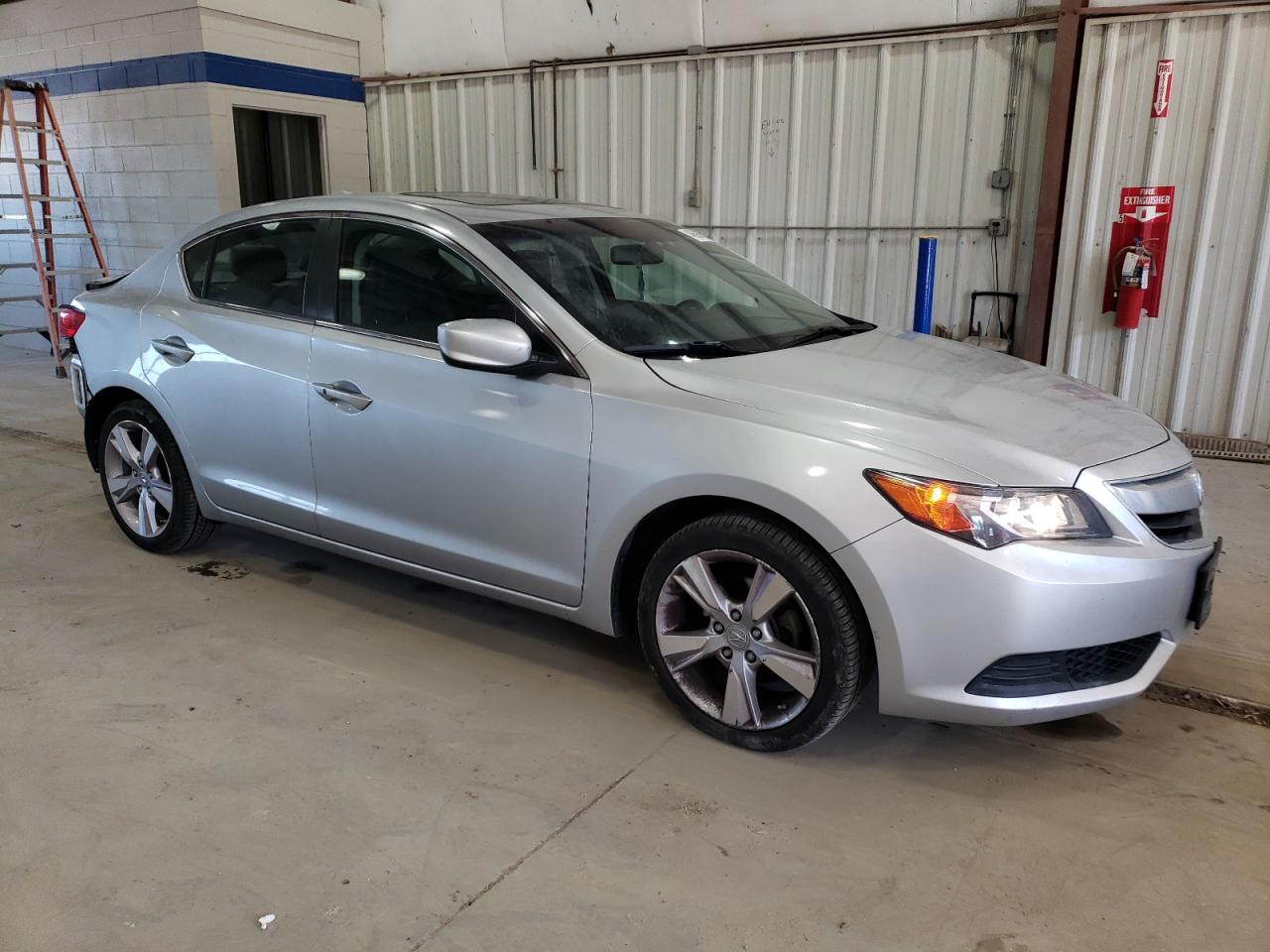 2014 Acura ILX - Image 4