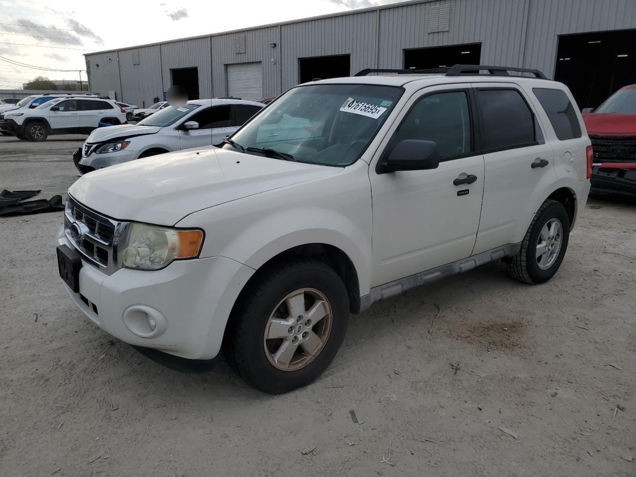 2009 Ford Escape - Image 1