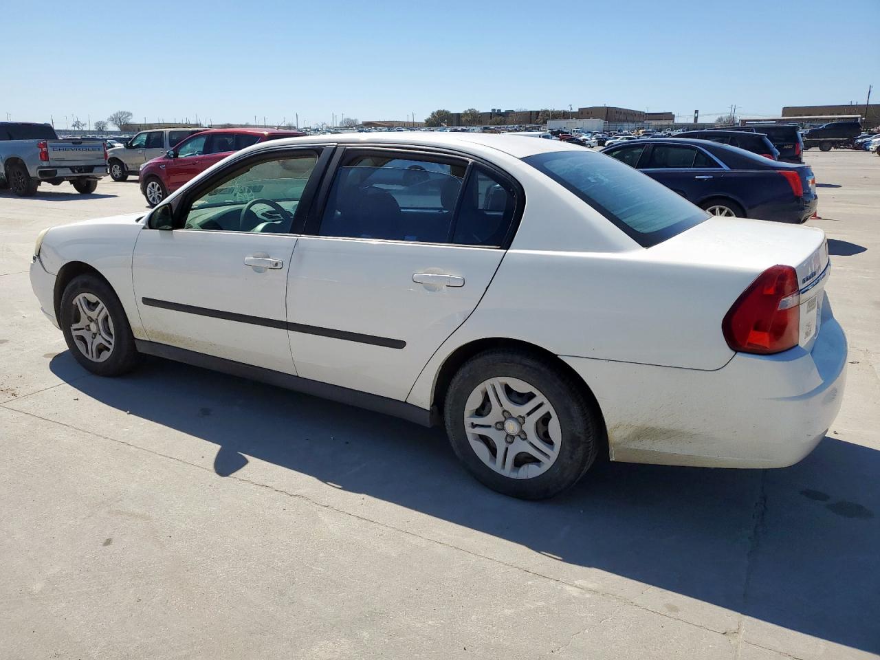 2005 Chevrolet Malibu - Image 2