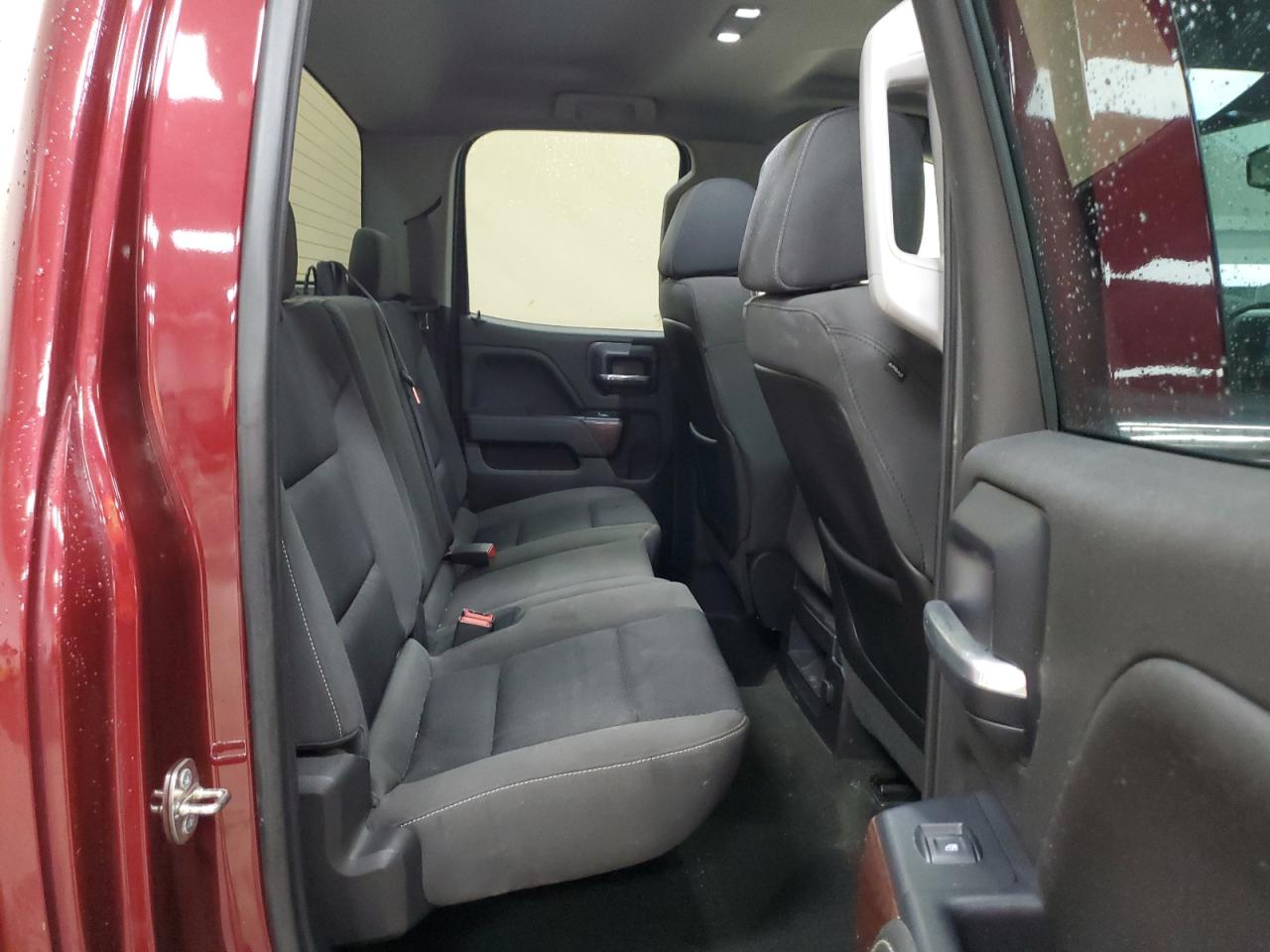 2015 GMC Sierra - Image 10