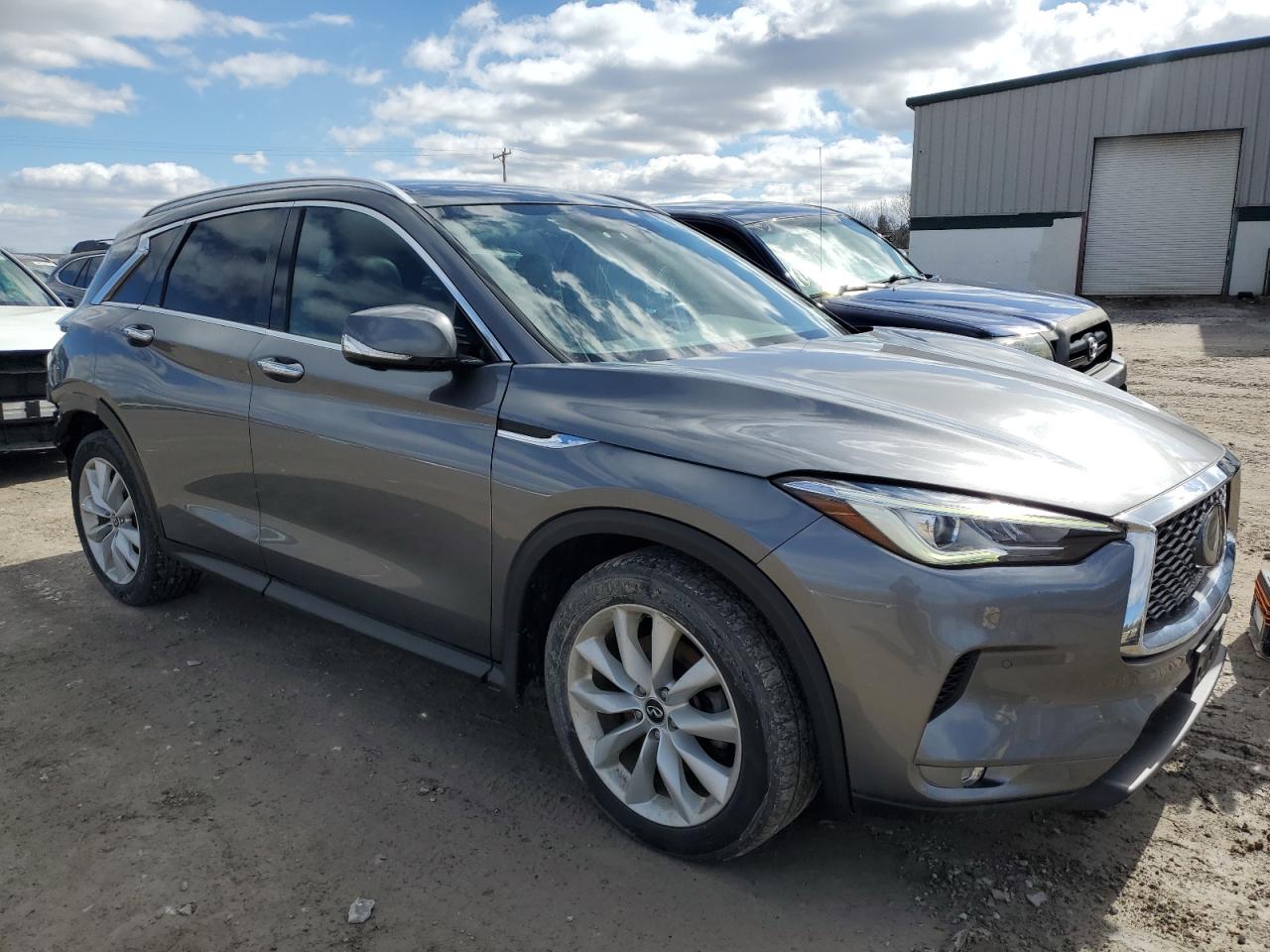 2019 Infiniti QX50 - Image 4
