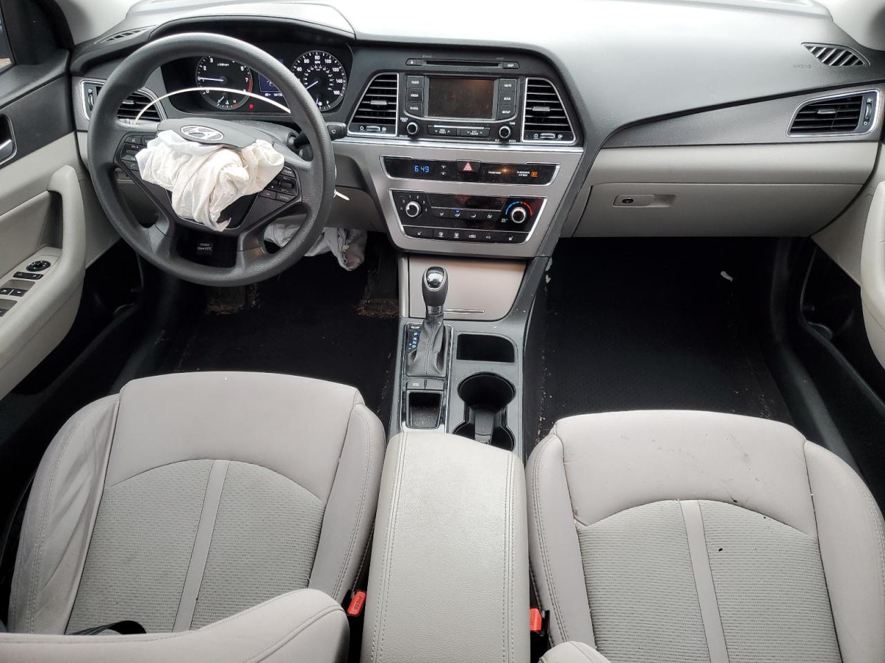 2015 Hyundai Sonata - Image 8