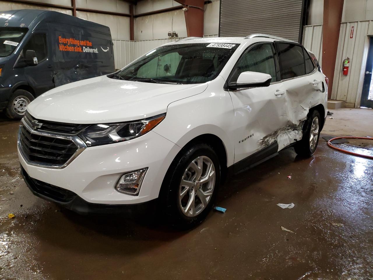 2020 Chevrolet Equinox - Image 1