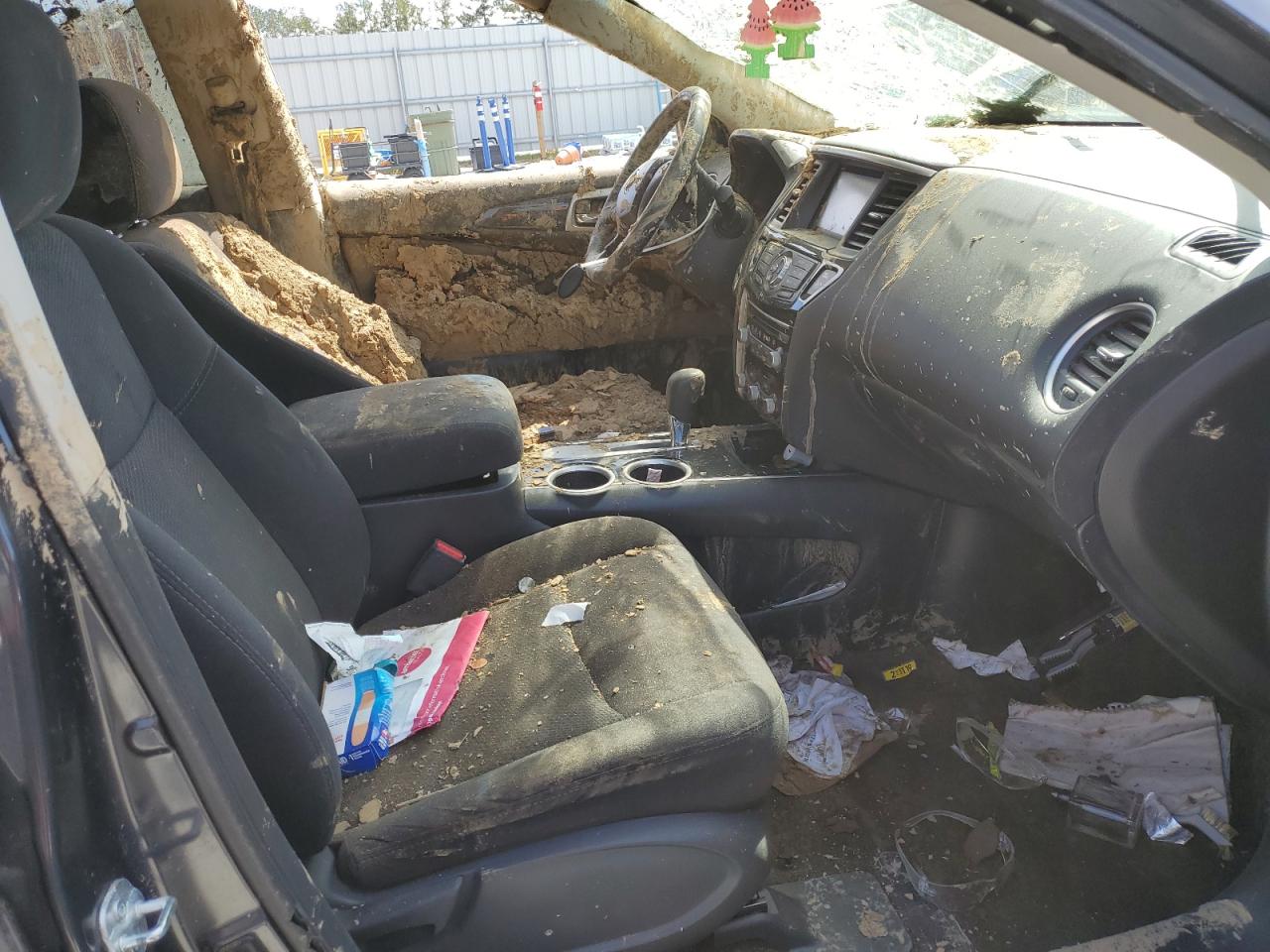 2014 Nissan Pathfinder - Image 7