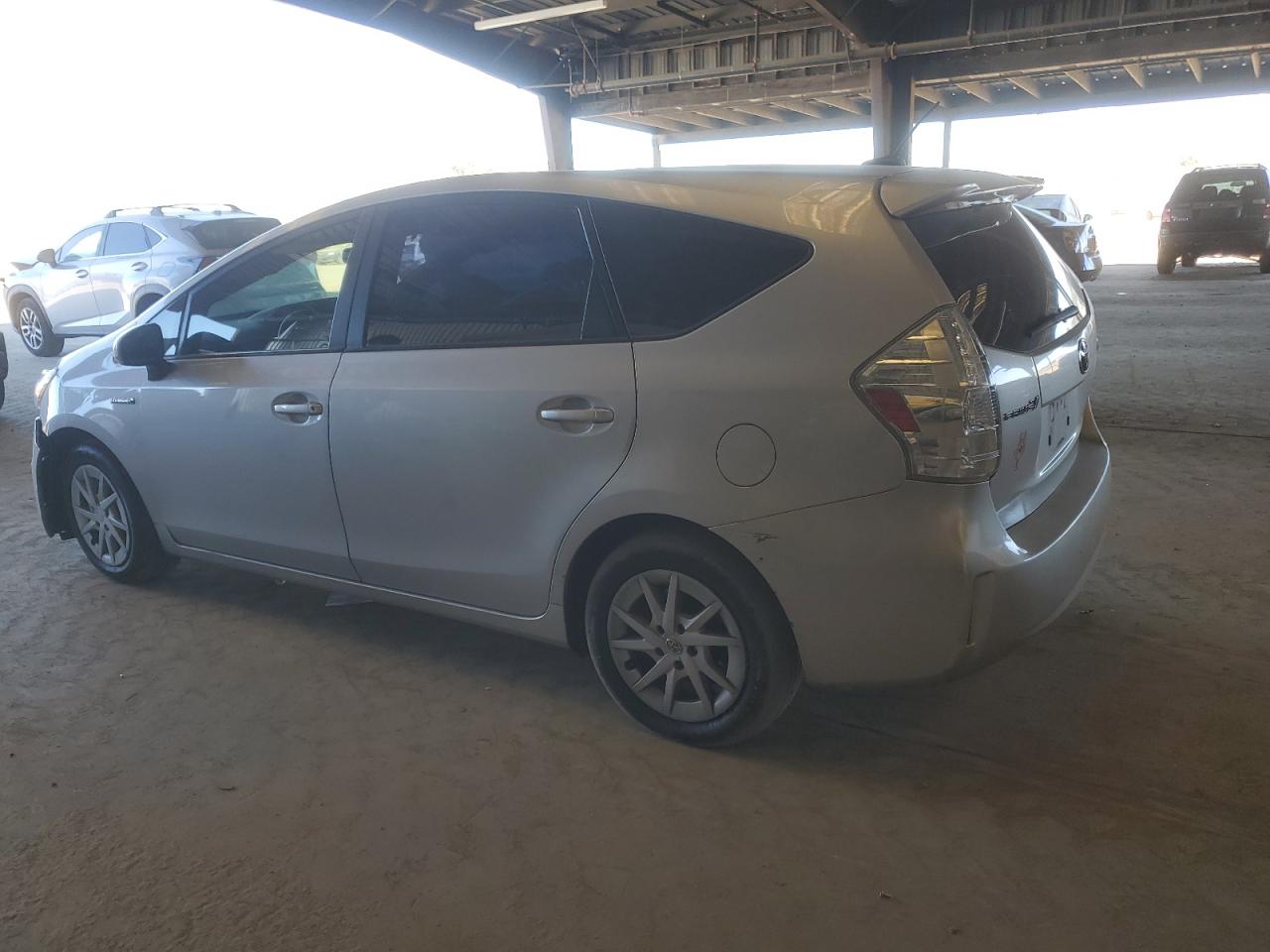 2012 Toyota Prius - Image 2