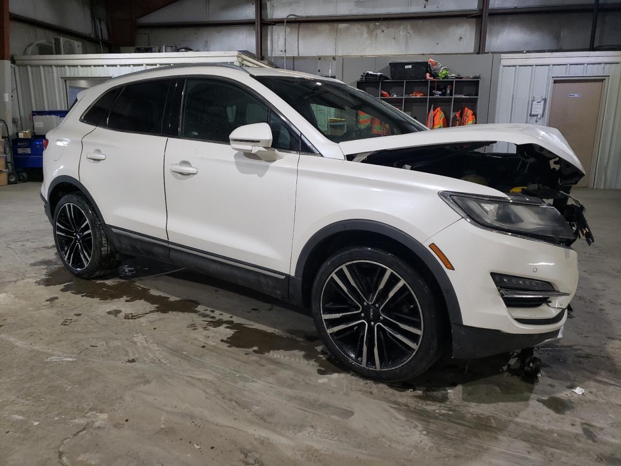 2017 Lincoln MKC - Image 4