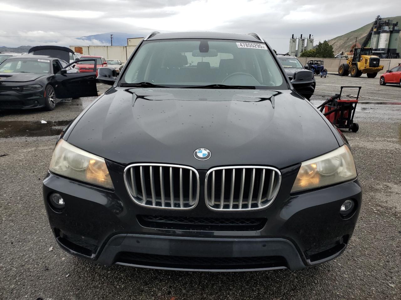 2011 BMW X3 - Image 5