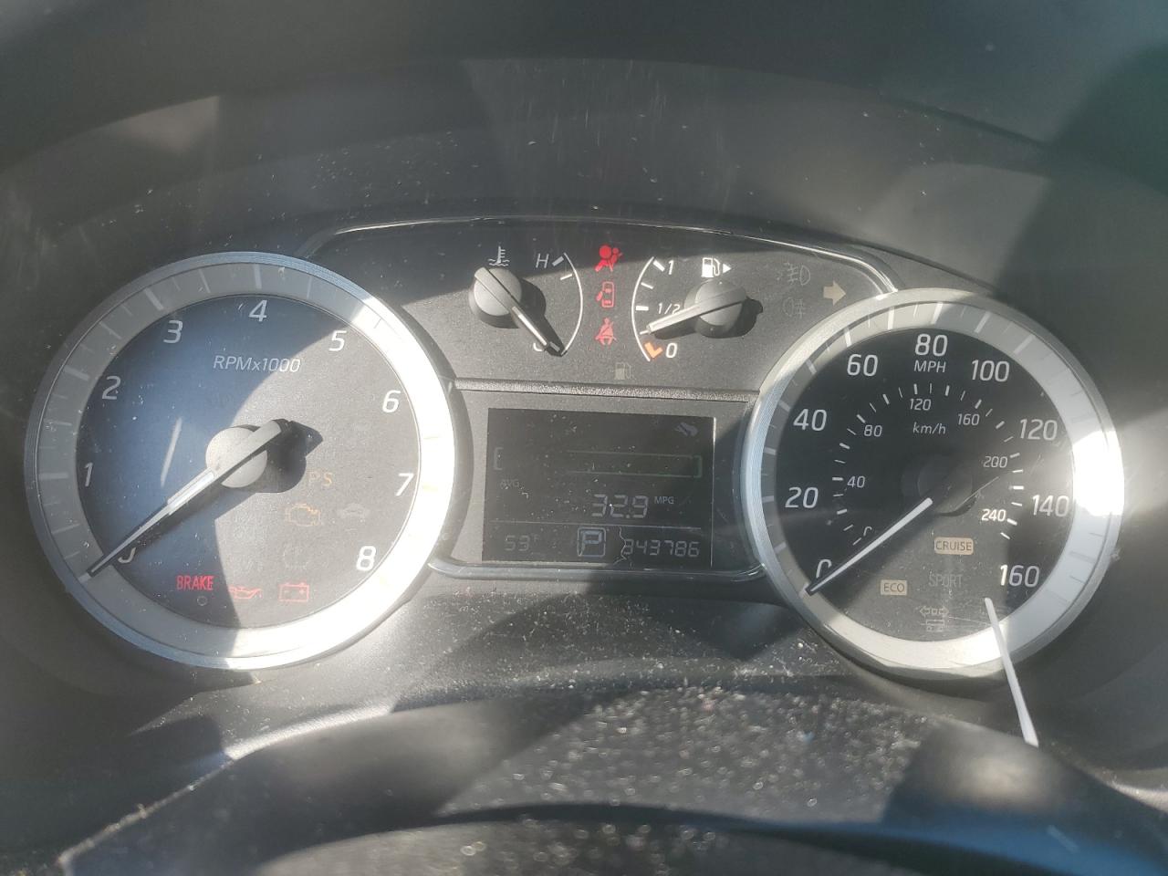 2014 Nissan Sentra - Image 9
