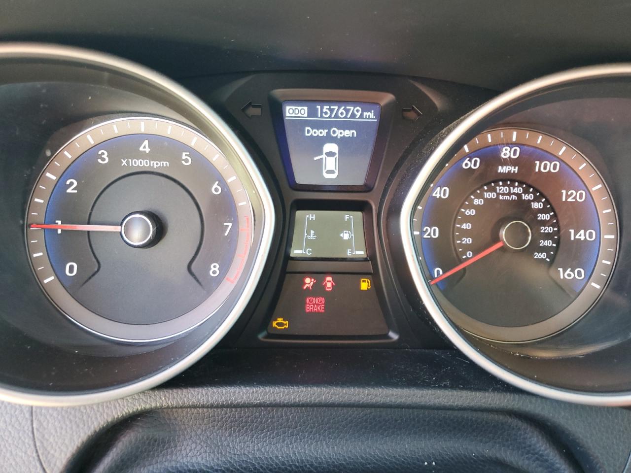 2013 Hyundai Elantra - Image 9