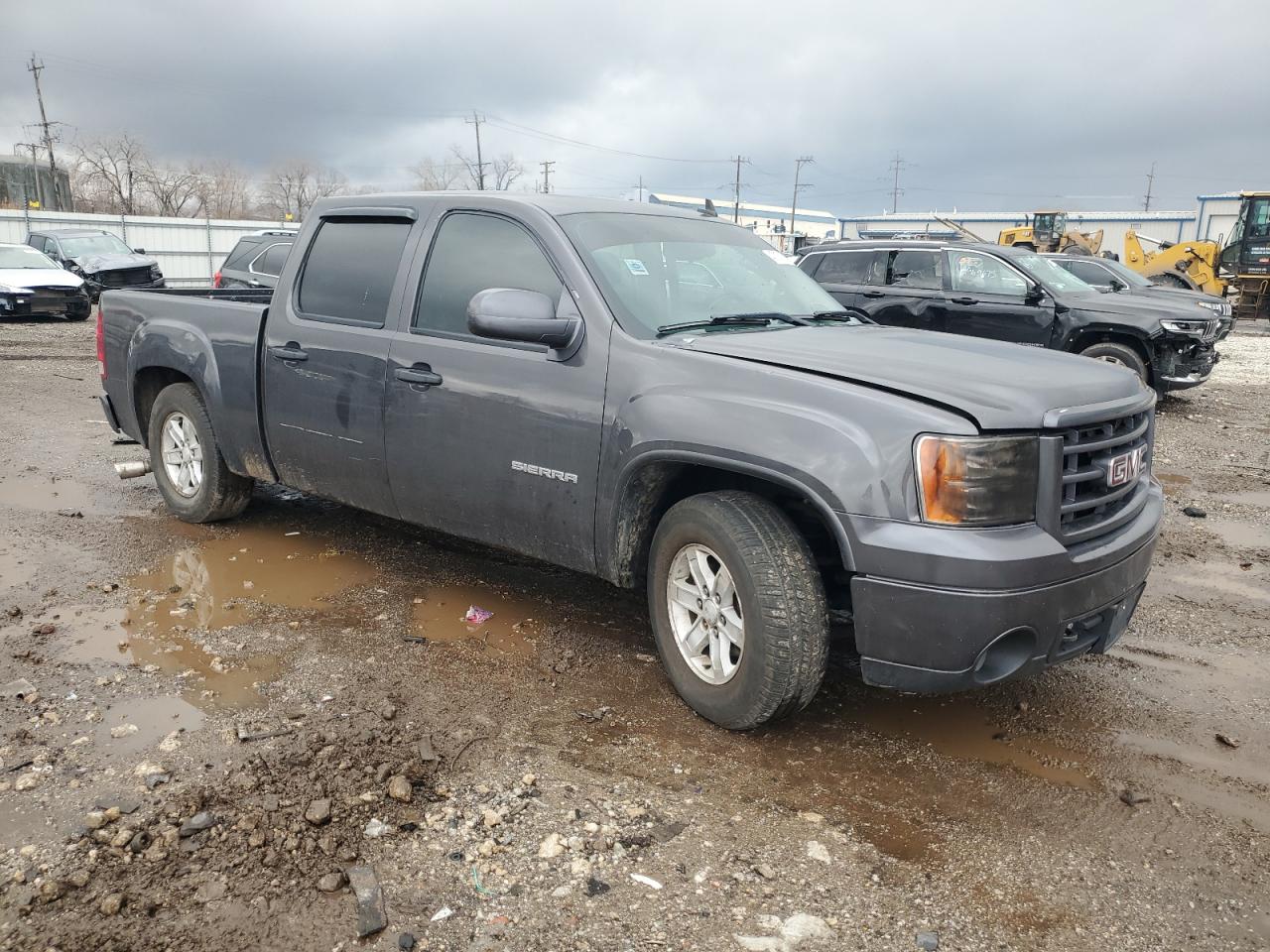 2011 GMC Sierra - Image 4