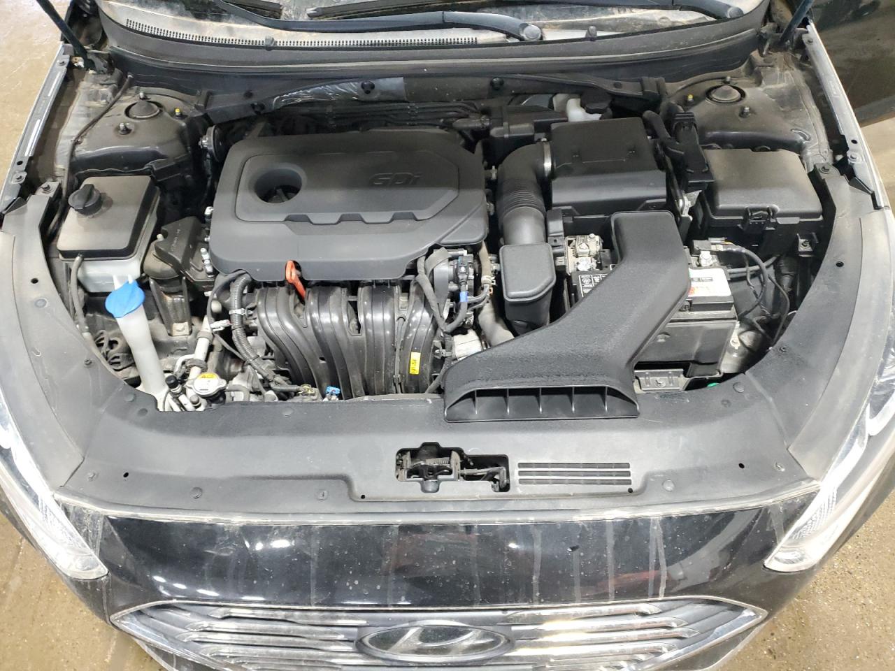2018 Hyundai Sonata - Image 11