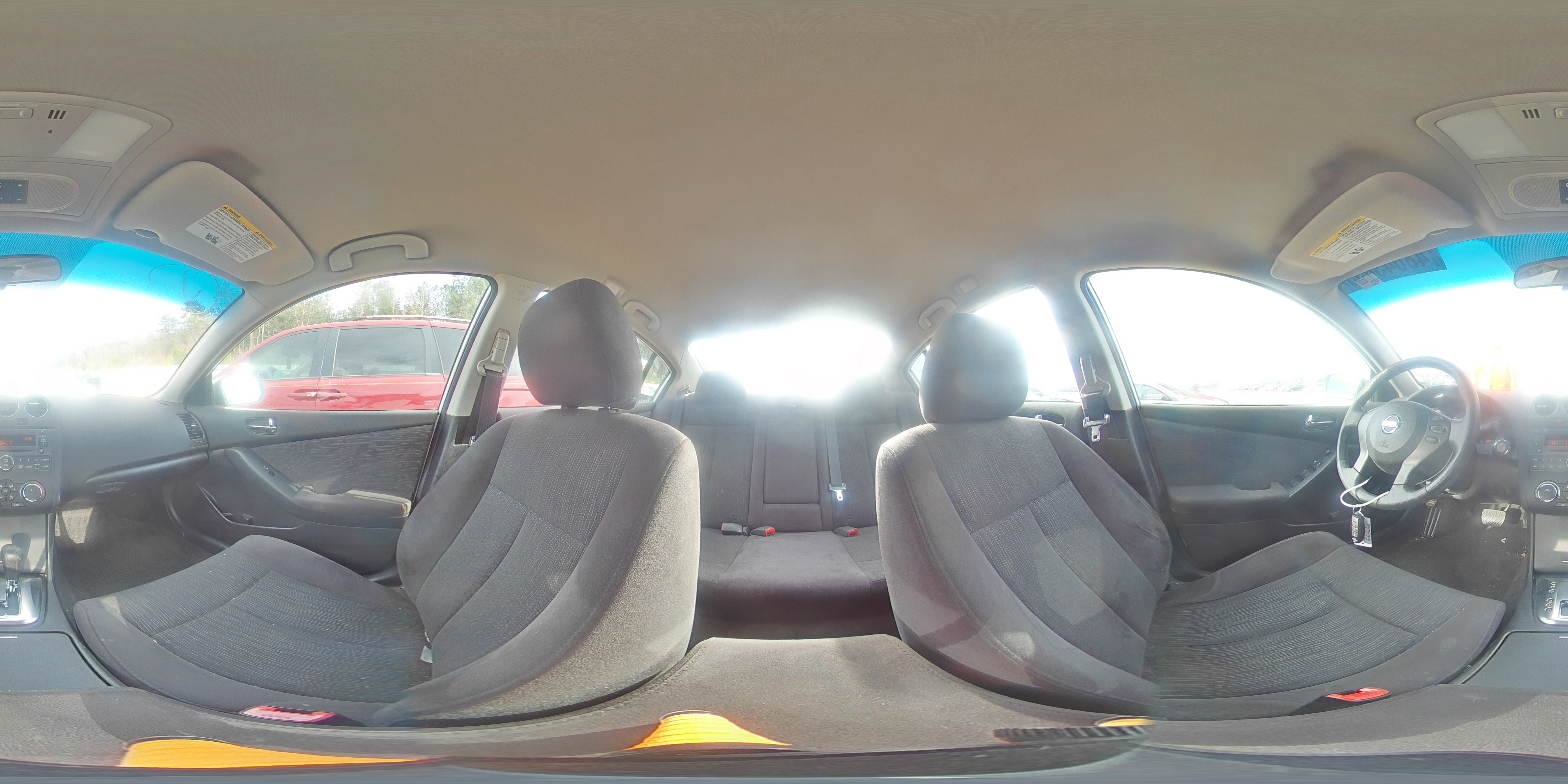 2011 Nissan Altima - Image 13
