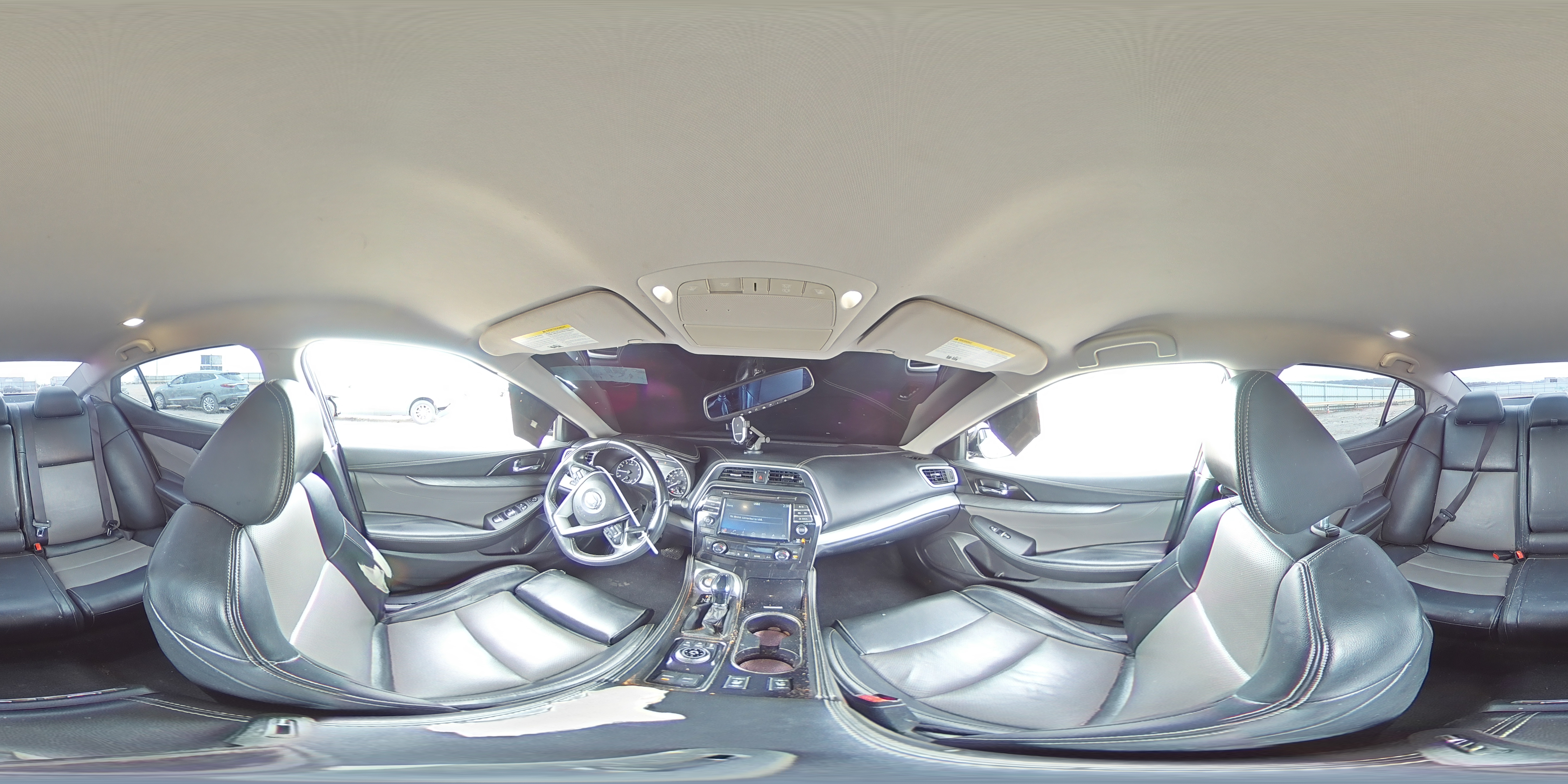 2018 Nissan Maxima - Image 12