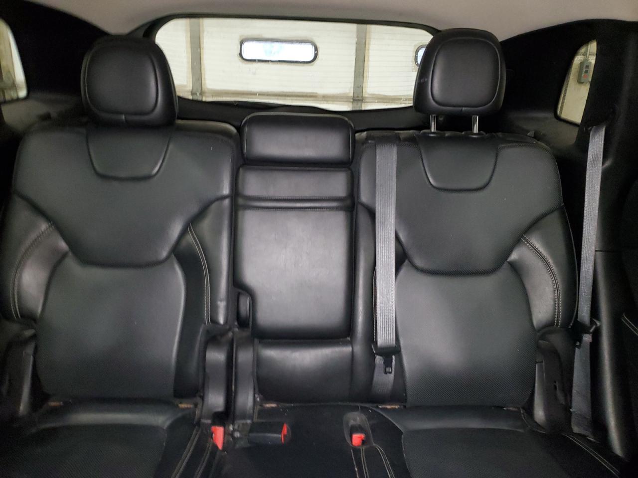 2015 Jeep Grand Cherokee - Image 10