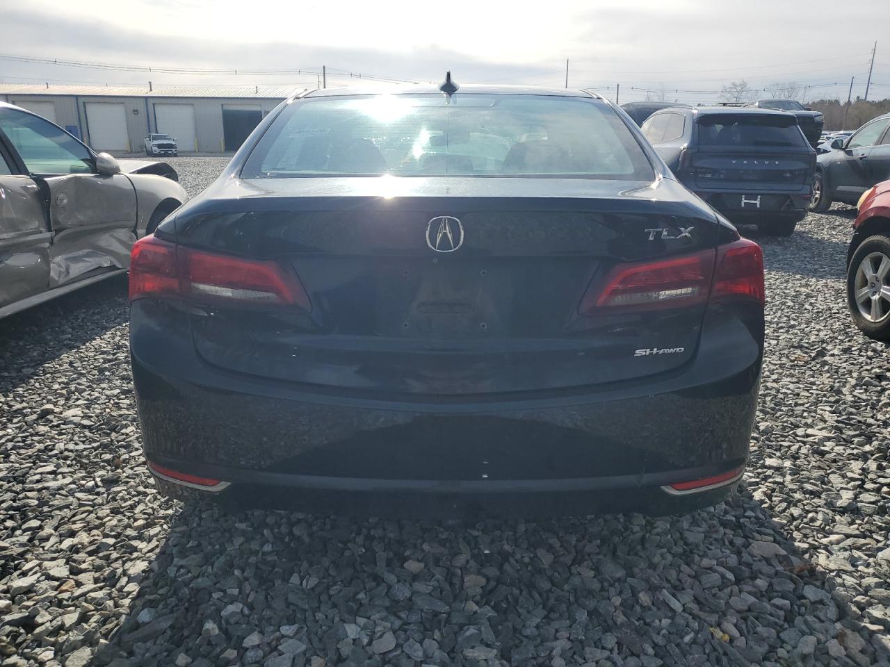 2015 Acura TLX - Image 6